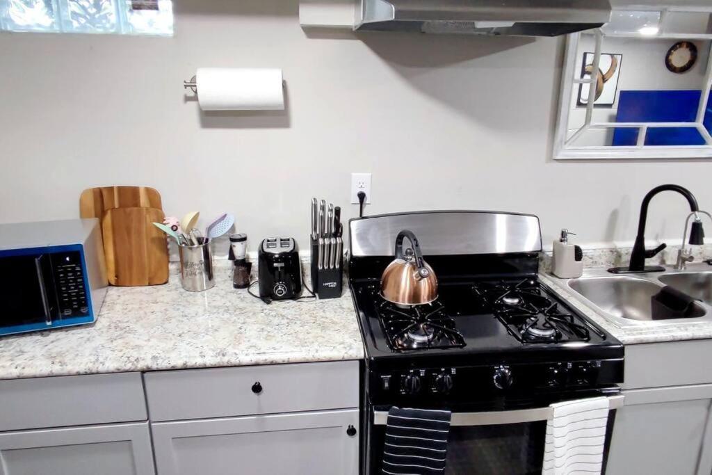 Spacious Suite Close To Downtown Indy/ King Bed Indianapolis Luaran gambar