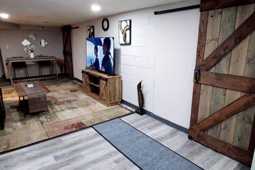 Spacious Suite Close To Downtown Indy/ King Bed Indianapolis Luaran gambar