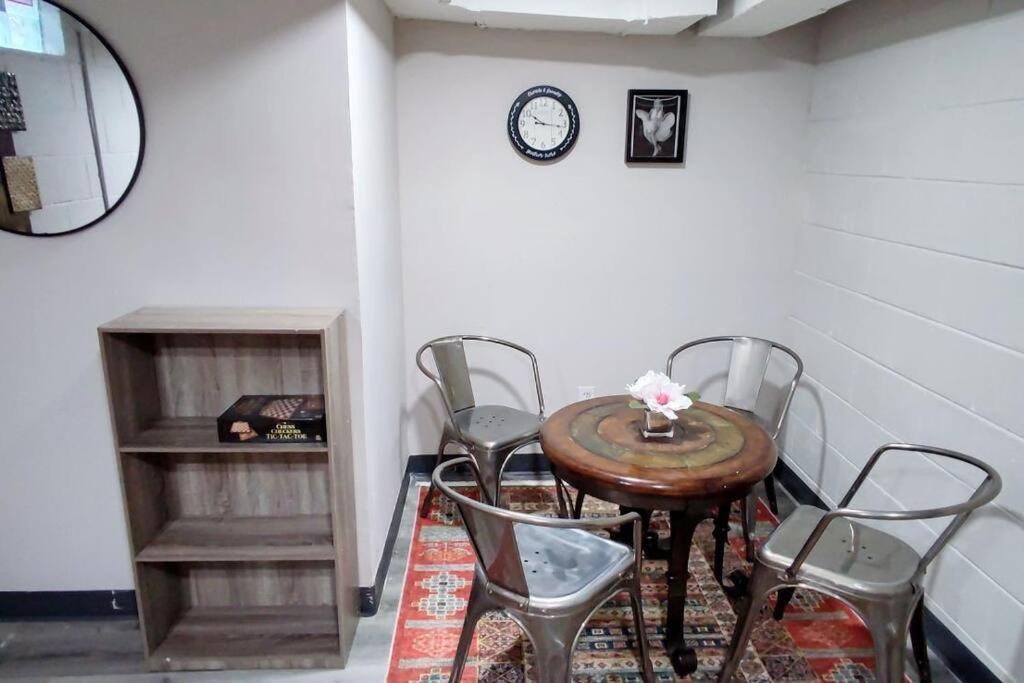 Spacious Suite Close To Downtown Indy/ King Bed Indianapolis Luaran gambar